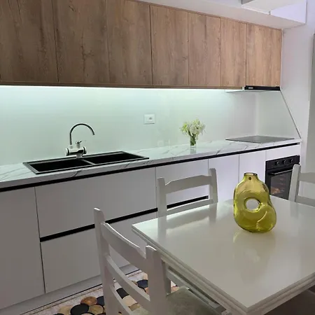 דירה Newly Renovated 1 Bedroom Flat In
