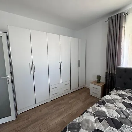 דירה Newly Renovated 1 Bedroom Flat In Tepelene