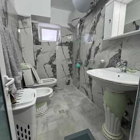 Newly Renovated 1 Bedroom Flat In * Tepelene